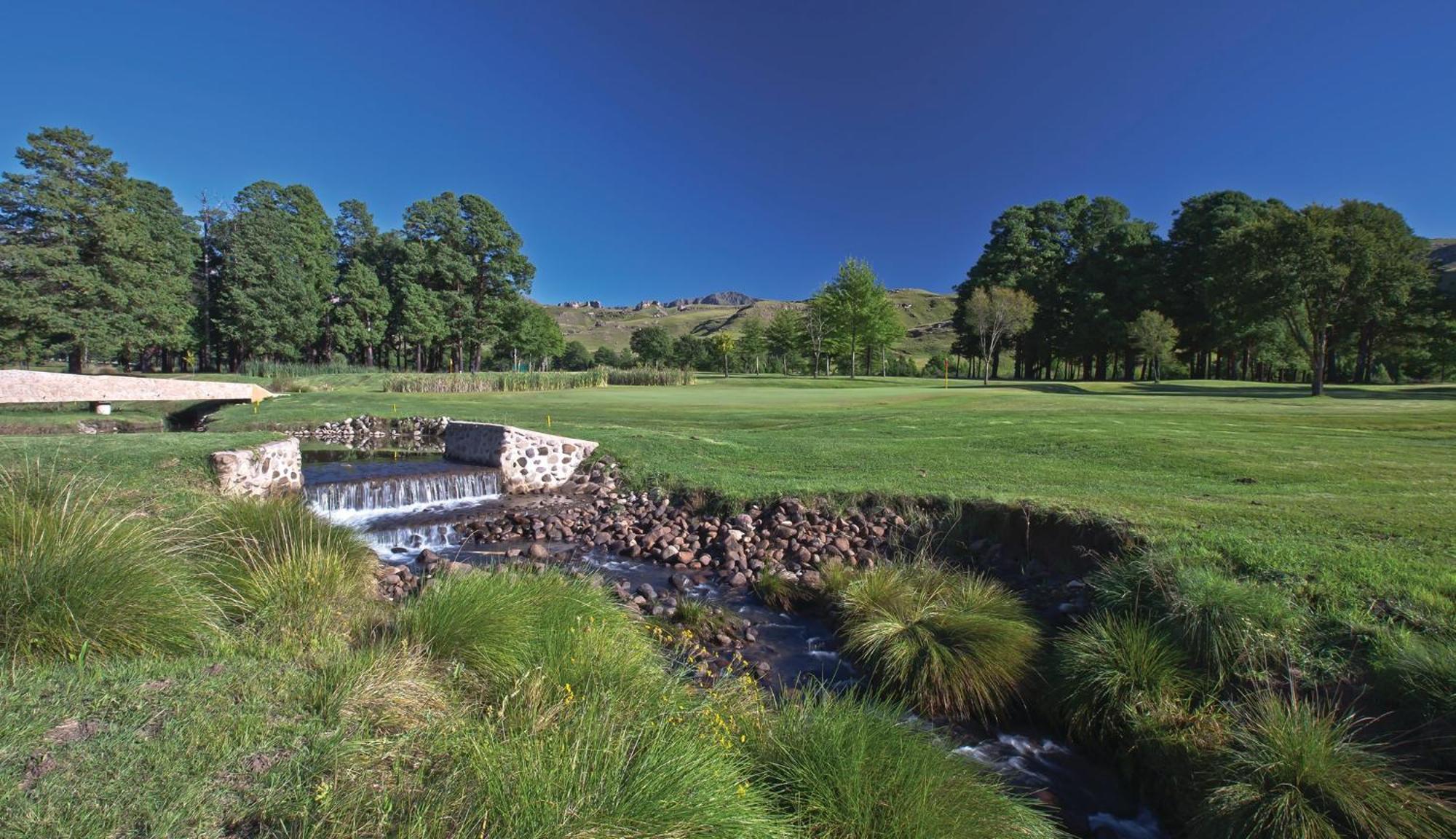 Gooderson Drakensberg Gardens Golf & Spa Resort Ngoại thất bức ảnh